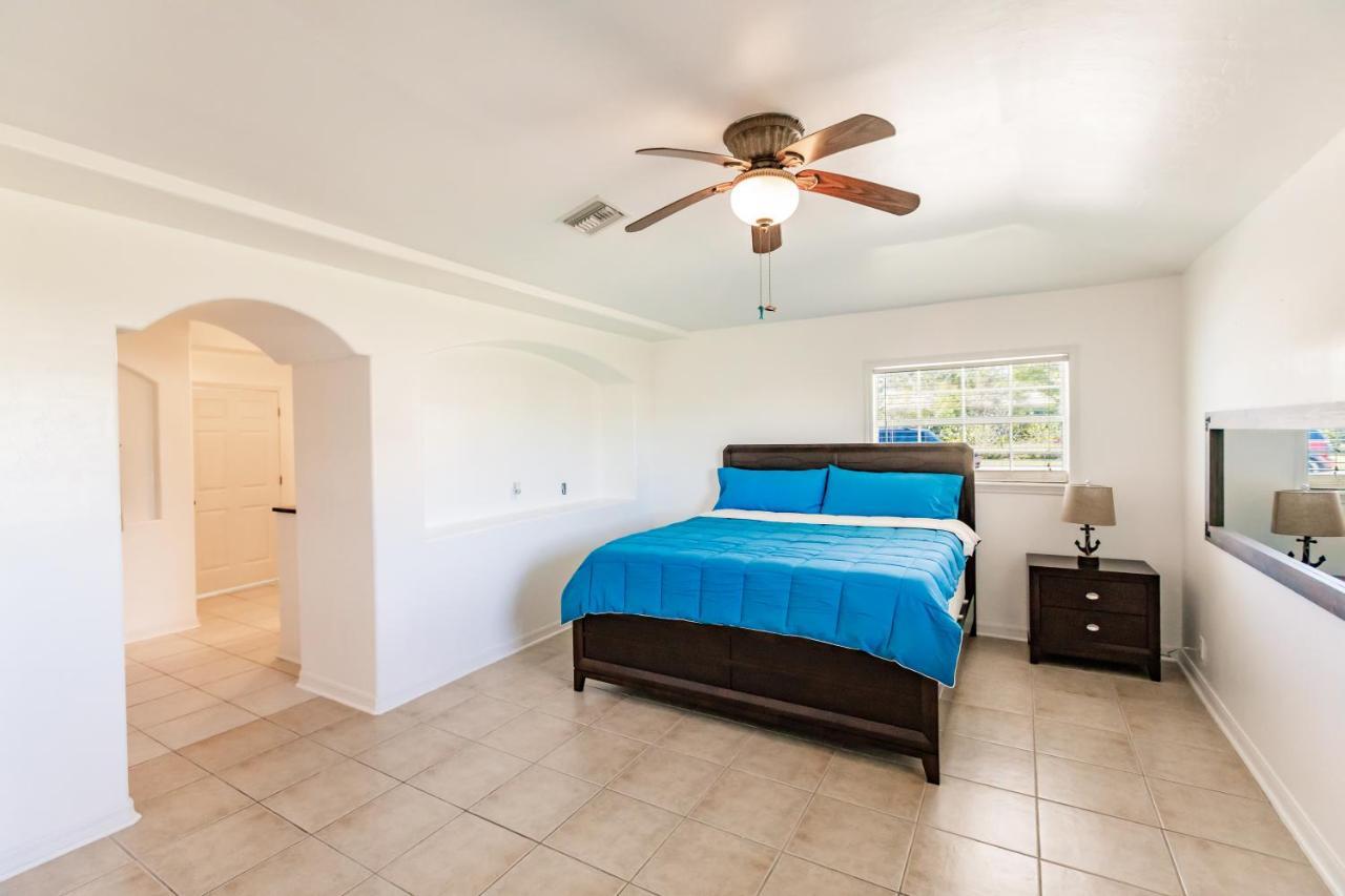New! Dock Canal Family Home W/Pool & Gulf Access! North Fort Myers Luaran gambar